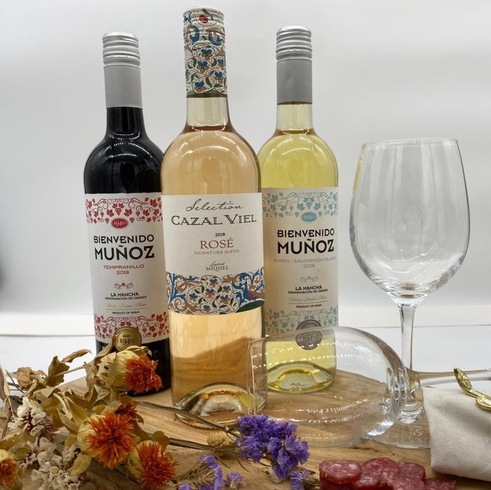 wijn 7  700x699 - Fles rosé (alleen icm box)