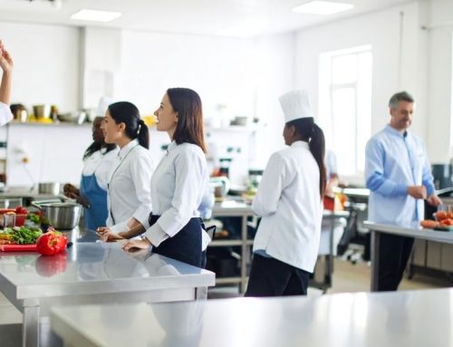 Waarom kennis bij ons nooit stilstaat